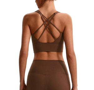 Seamless sports bra in multiple colors for yoga and fitness