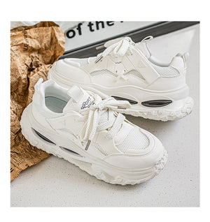 Men's Korean trendy dad sneakers with thick sole in black and white colors