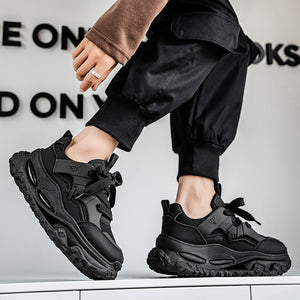 Men's Korean trendy dad sneakers with thick sole in black and white colors