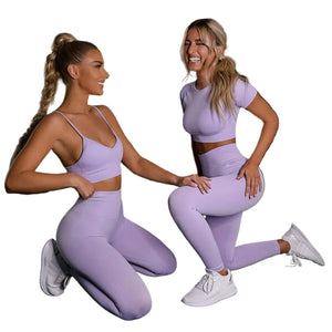Seamless yoga sport set with short sleeve top and leggings in multiple colors
