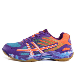 Lightweight colorful tennis and badminton shoes in multiple colors