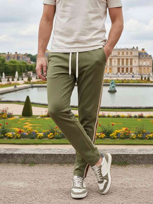 Men's stretch anti-wrinkle casual pants in black with a slim fit