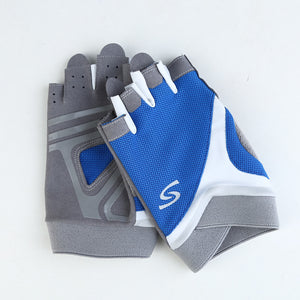 Breathable half finger workout gloves in multiple colors for women