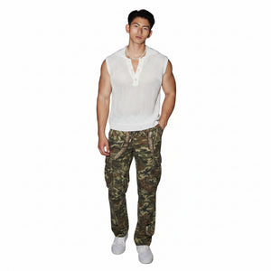 Sleeveless ice silk knit top in black, white, and blue colors