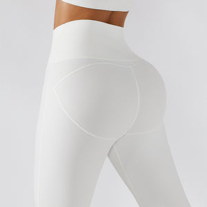 Seamless women's sports yoga set two pieces in various colors