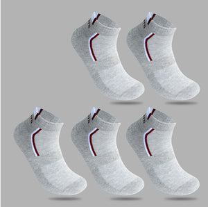 Men's low cut pure cotton boat socks in various colors