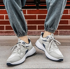 Men's breathable mesh running sneakers with thick rubber sole in beige blue and beige black