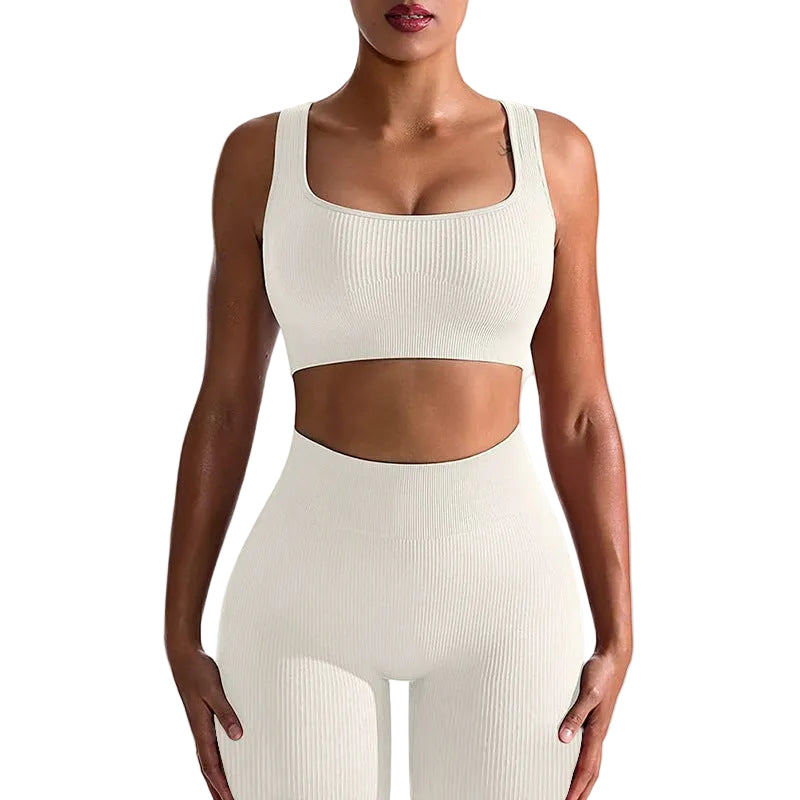 Seamless high-elastic yoga fitness set for women in various colors with pullover top and nine quarter pants