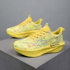 Marathon carbon-plate noctilucent fashion sneakers in multiple colors and sizes