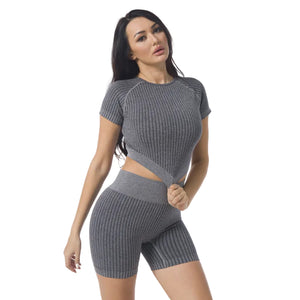 Seamless women's high waist yoga set in blue, dark green, and gray with striped pattern