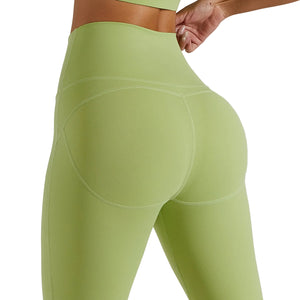 Seamless women's sports yoga set two pieces in various colors