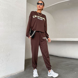 Letter-printed coffee brown two-piece women's sweatshirt and trouser sports set