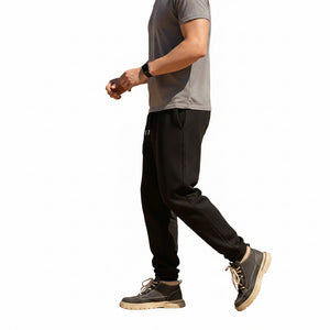 Men's elastic anti-wrinkle casual pants in tapered fit