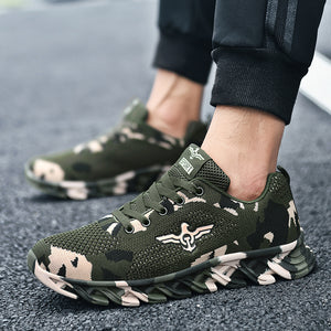 Camouflage military training running shoes with breathable mesh upper and rubber sole
