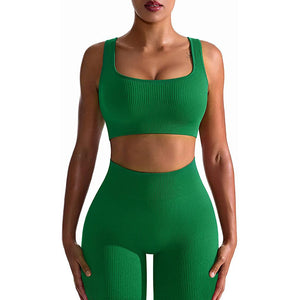 Seamless high-elastic yoga fitness set for women in various colors with pullover top and nine quarter pants
