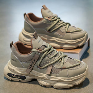 Men's autumn chunky dad sneakers in black and army green with lace-up closure