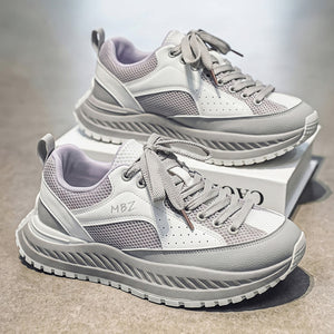 Men's breathable mesh low-top sneakers with thick sole in black and white gray