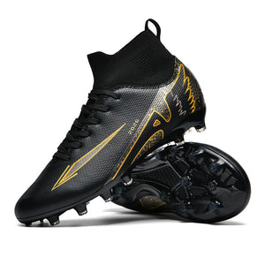 Spike 15 high-top football boots in black with long studs on artificial turf