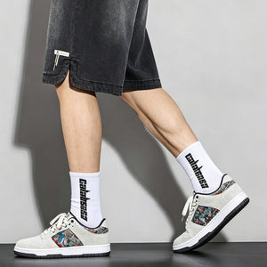 Men's low-top painted and embroidered sneakers with split leather and mesh lining