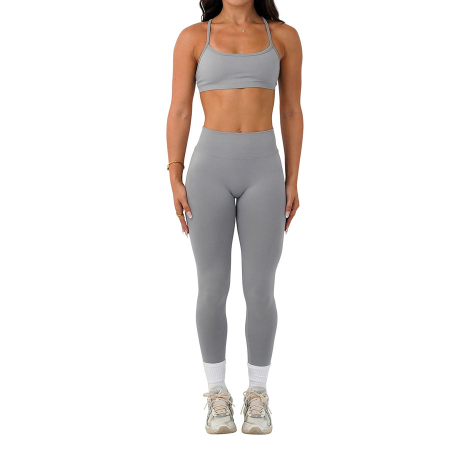 SEAMLESS TIGHT YOGA OUTFIT WITH BACK V WAIST-CINCHING DESIGN