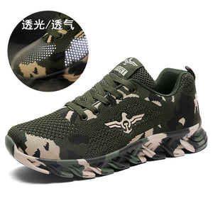Camouflage military training running shoes with breathable mesh upper and rubber sole