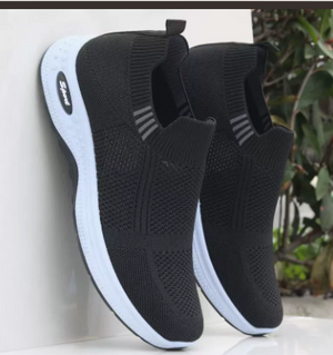 Men's breathable mesh casual summer shoes in various colors and sizes