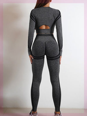 Seamless women's sports set with long-sleeve top and yoga pants in various colors