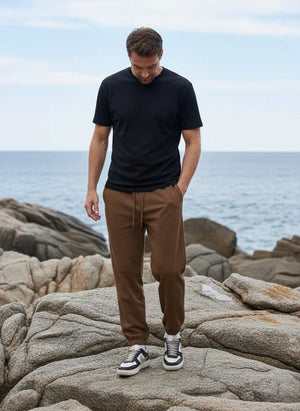 Men's high elasticity anti-wrinkle casual pants in tapered fit