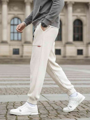 Men's elastic anti-wrinkle casual pants in tapered fit