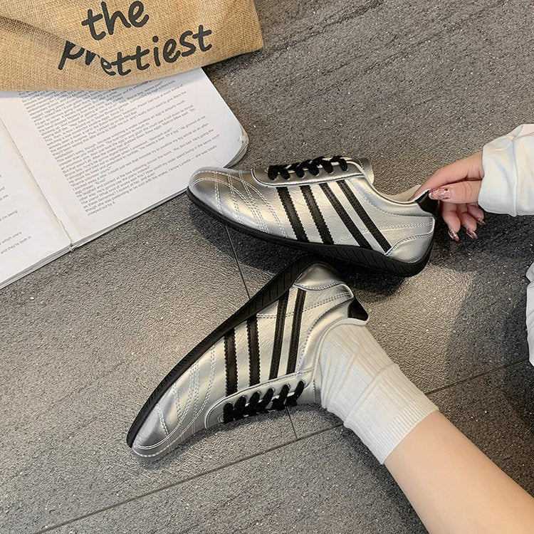 Women's flat bottom summer training shoes in silver, beige, and black colors