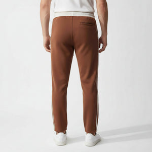 Men's anti-wrinkle stretch casual pants in black with a slim fit
