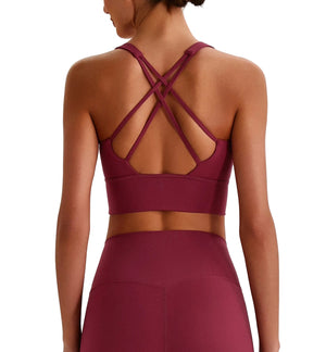 Seamless sports bra in multiple colors for yoga and fitness