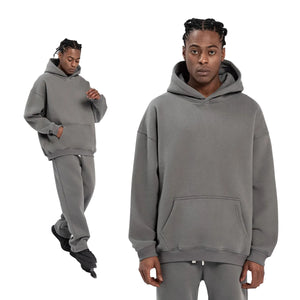 Plush loose sweater suit for men in black and dark grey colors
