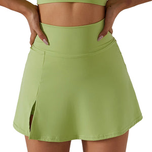 Seamless women's sports yoga set two pieces in various colors