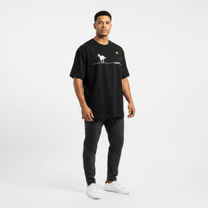 Warhorse print casual short-sleeve t-shirt in black, white, and red colors